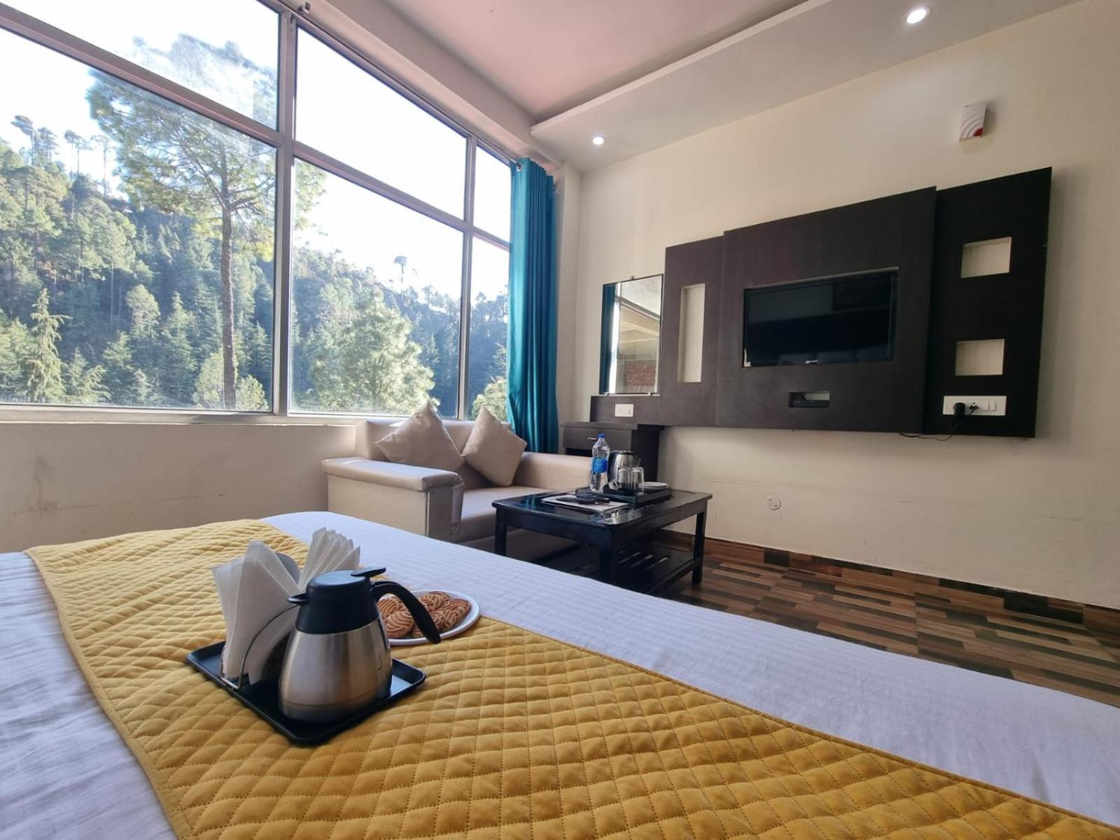 Hotel Stay Well Banikhet Esterno foto