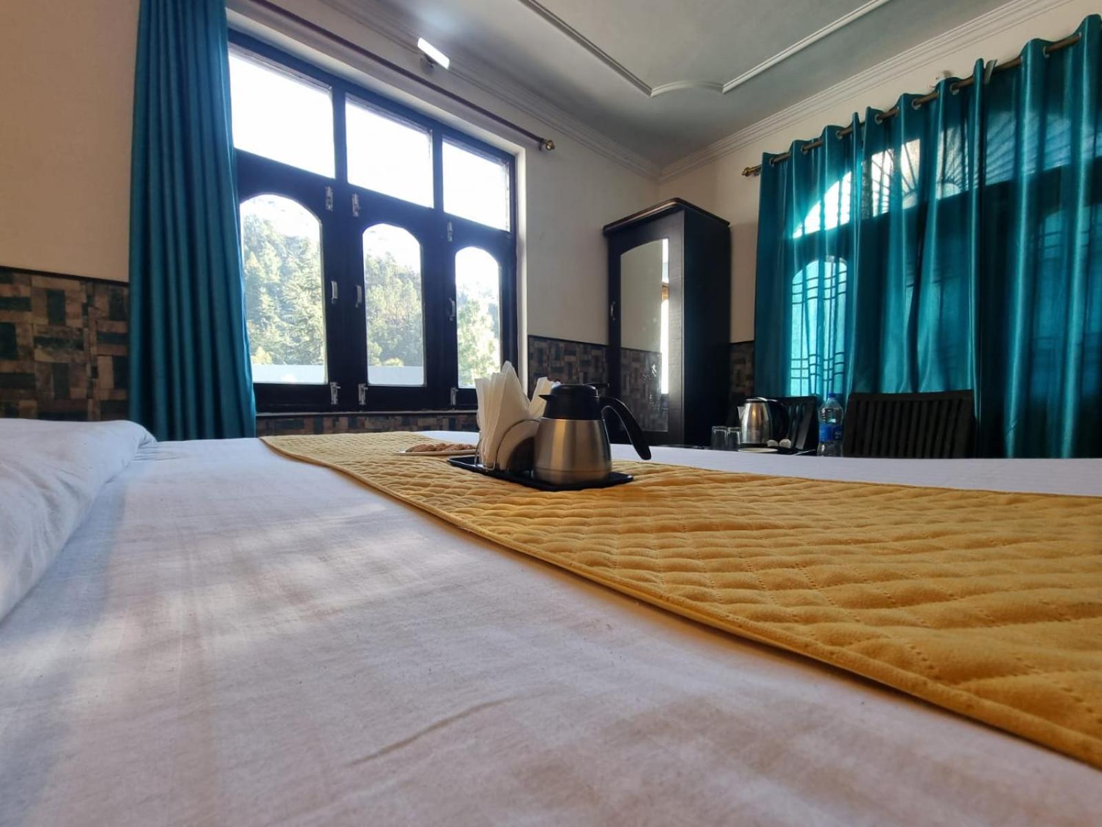 Hotel Stay Well Banikhet Esterno foto